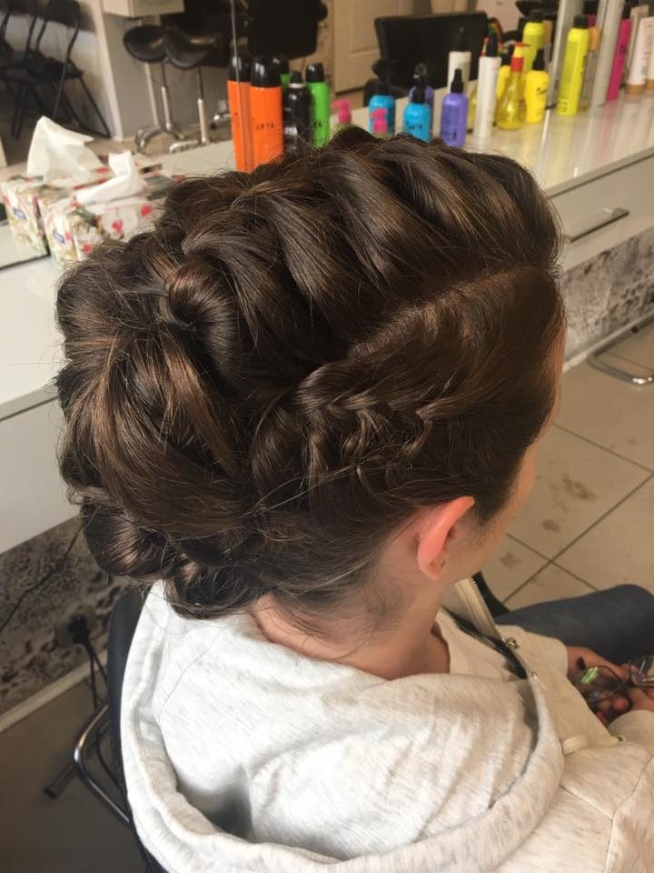 Fryzura Okolicznościowa Oferta Salon Fryzjerski Afryga Chełm